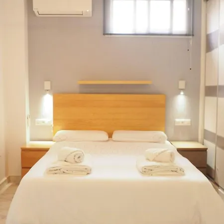 Stylish Private Pool Ideal For Large Family Villa *