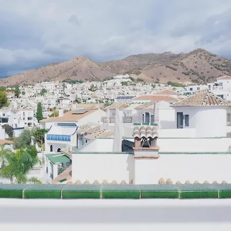 Stylish Private Pool Ideal For Large Family