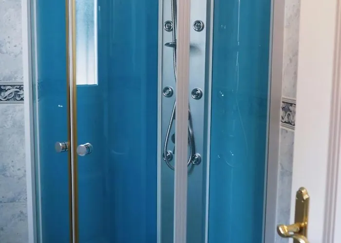 Вилла Stylish Private Pool Ideal For Large Family *