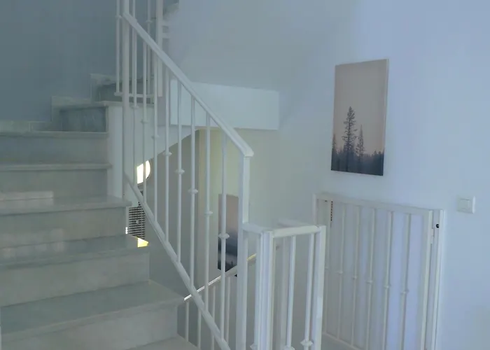 Stylish Private Pool Ideal For Large Family Вилла *