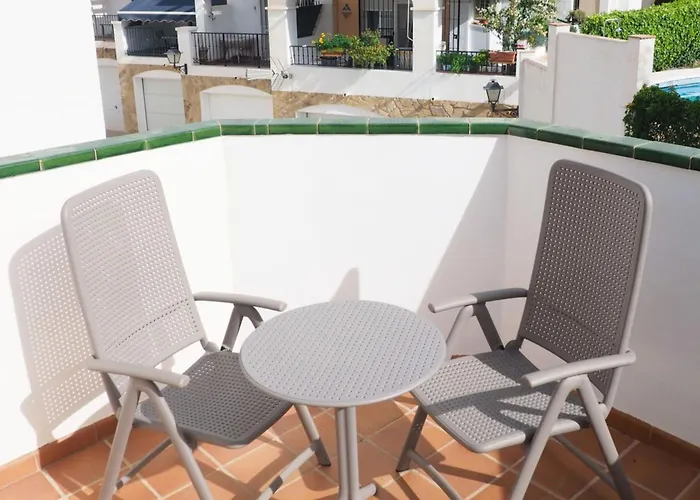 Stylish Private Pool Ideal For Large Family